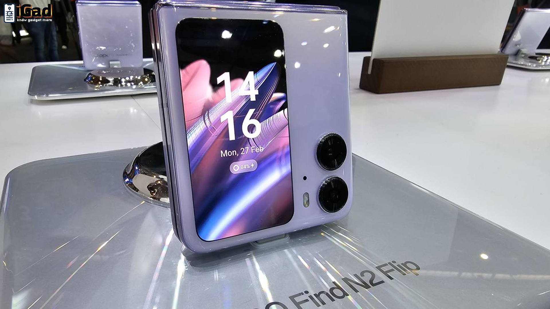 Mengulik Fitur Menarik OPPO Find N2 Flip untuk Pengguna Aktif